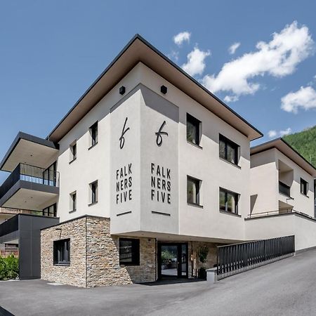 Falkners Five 厄茨 外观 照片